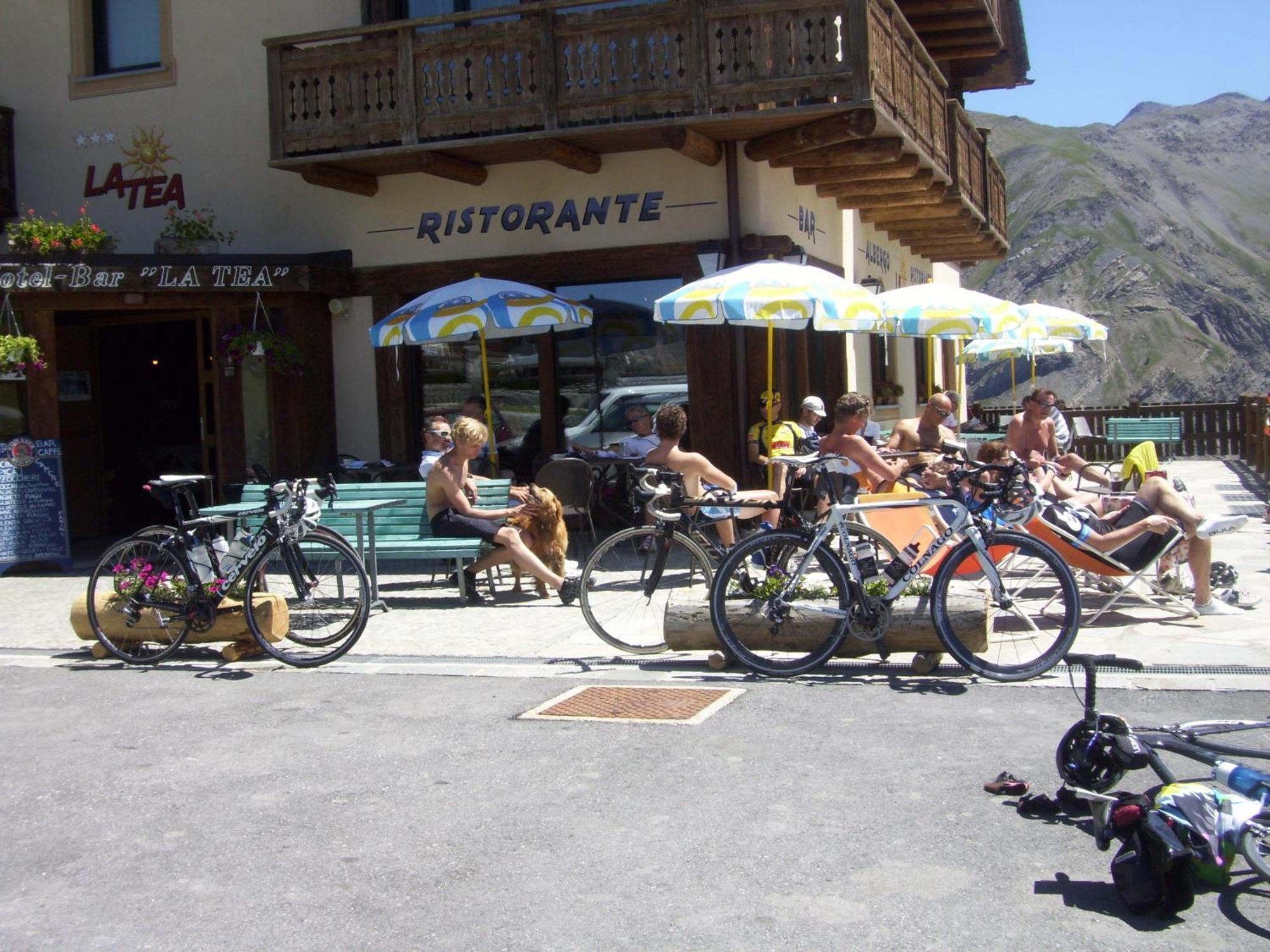 Hotel La Tea Livigno Exterior foto